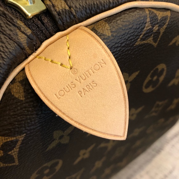 Louis Vuitton Keepall 55 - Picture 13 of 16